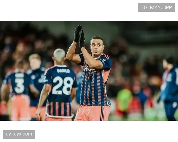 苏格兰主帅克拉克近期带队表现稳健